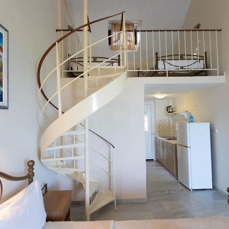 Pansion Koroni L'Antic Hotel Ngoại thất bức ảnh