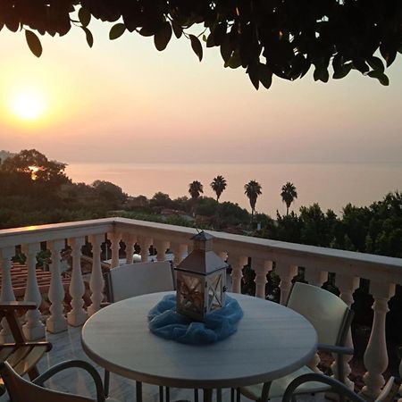 Pansion Koroni L'Antic Hotel Ngoại thất bức ảnh