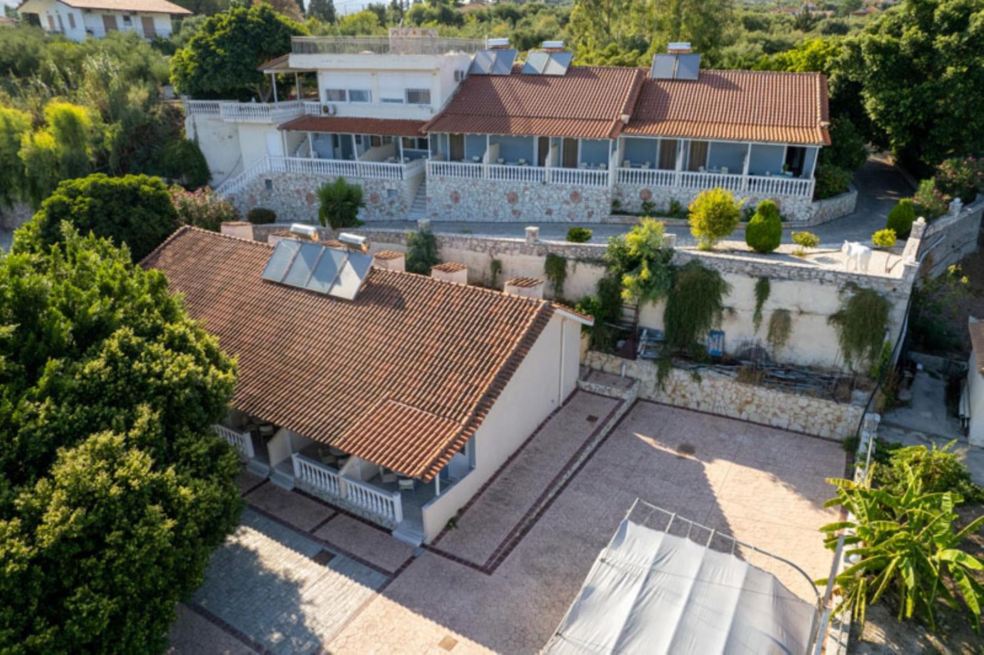 Pansion Koroni L'Antic Hotel Ngoại thất bức ảnh