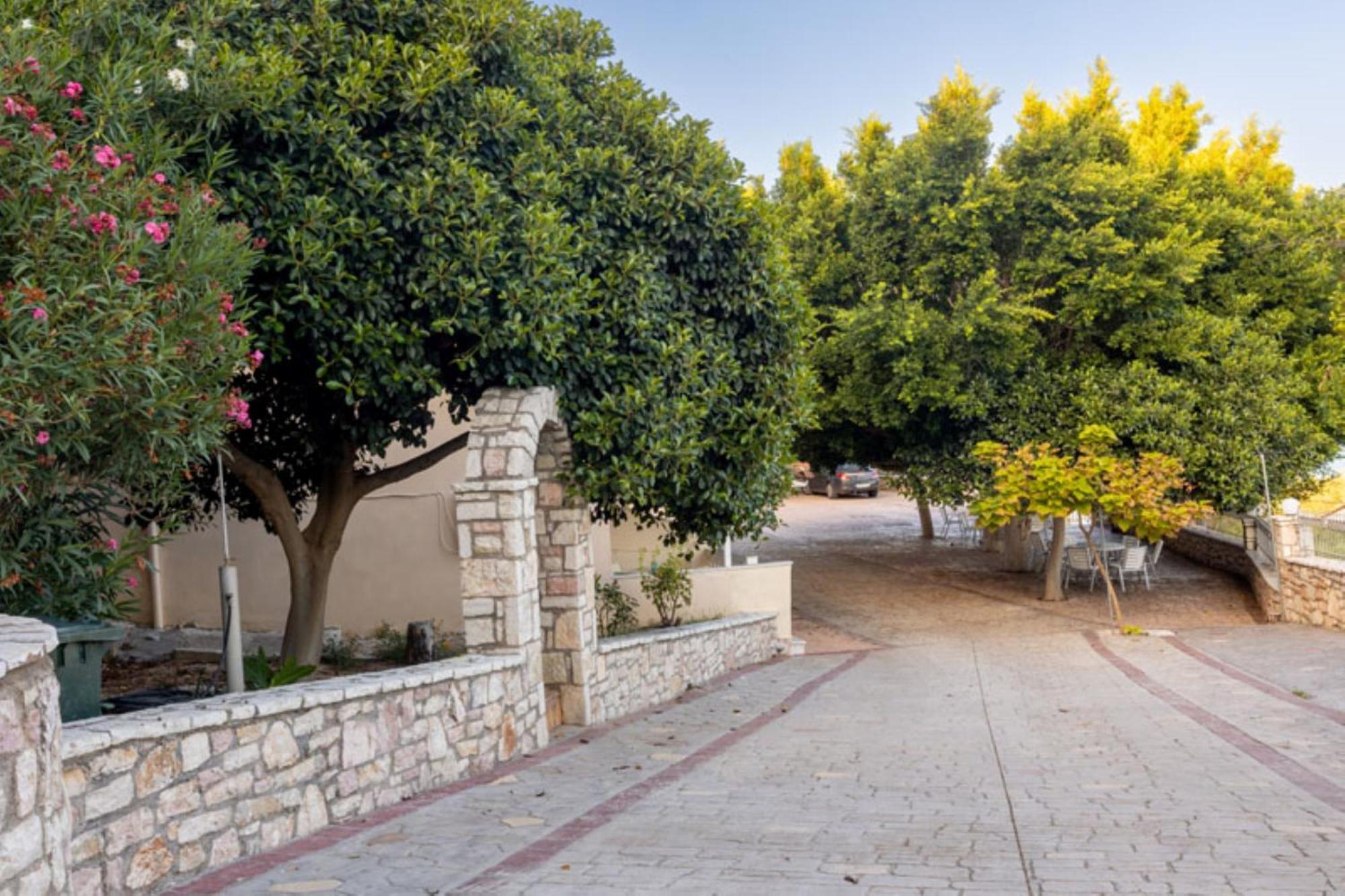 Pansion Koroni L'Antic Hotel Ngoại thất bức ảnh