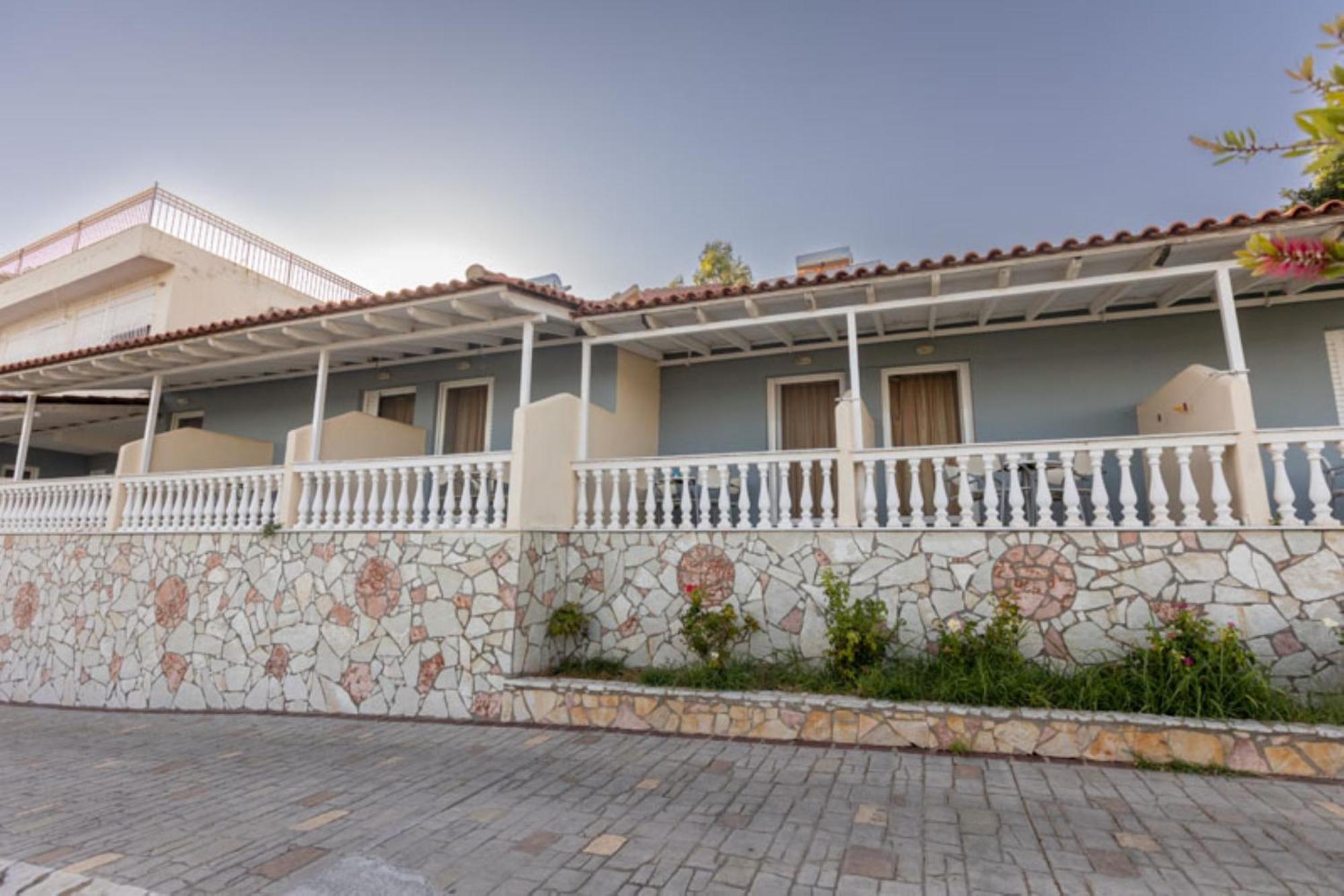 Pansion Koroni L'Antic Hotel Ngoại thất bức ảnh