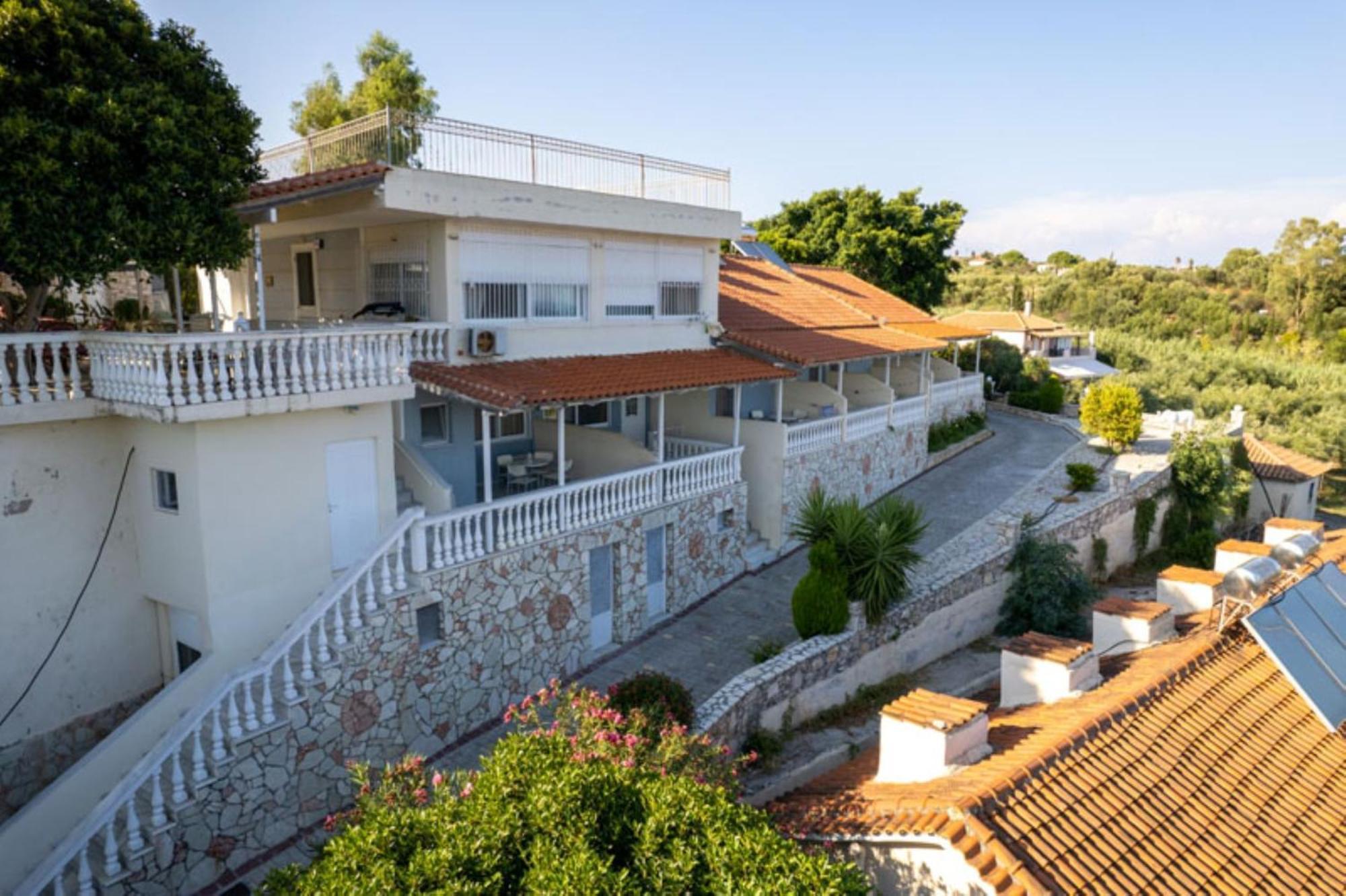 Pansion Koroni L'Antic Hotel Ngoại thất bức ảnh