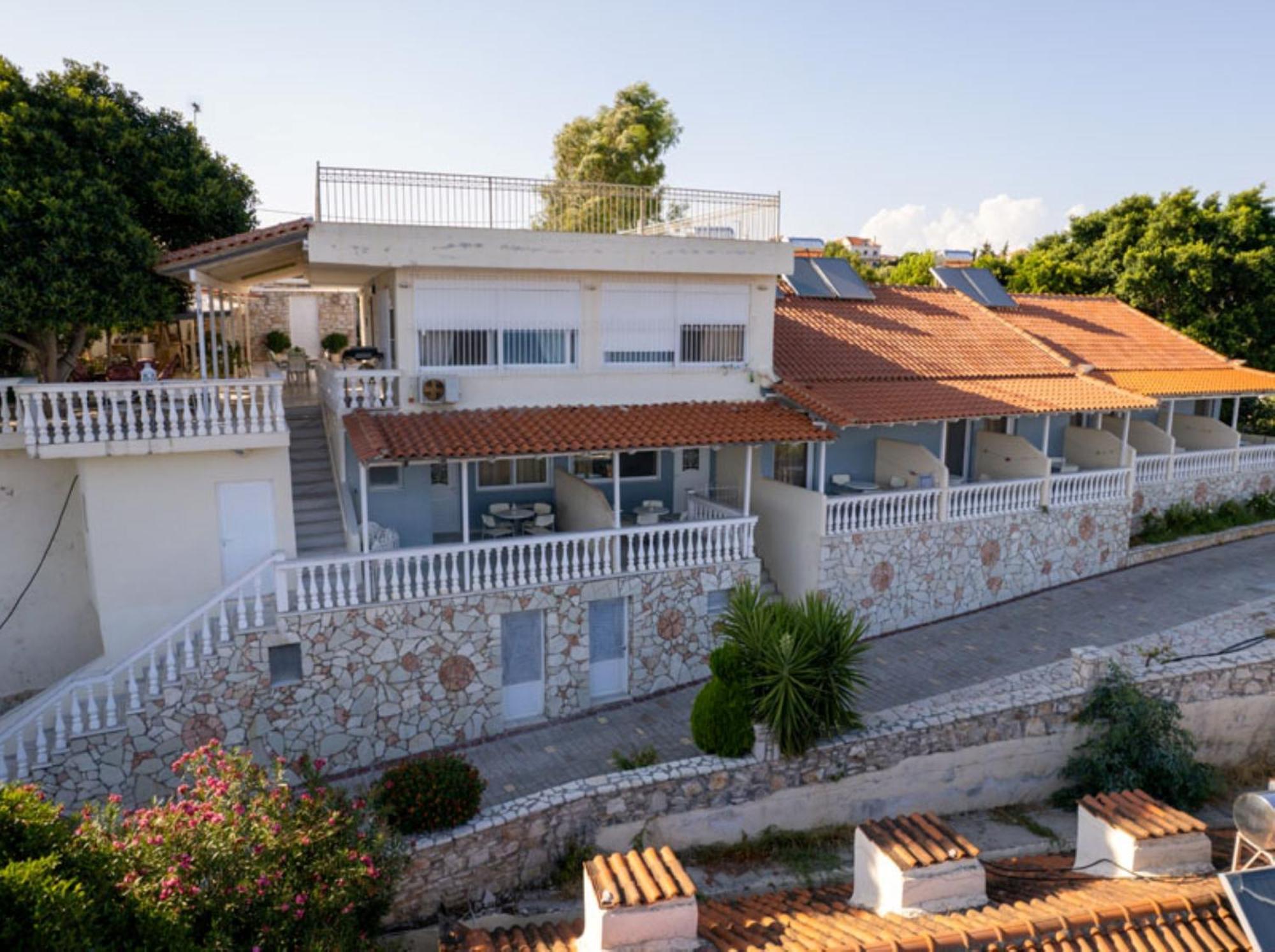 Pansion Koroni L'Antic Hotel Ngoại thất bức ảnh